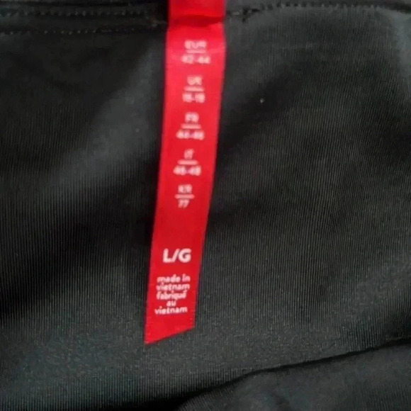 Spanx Women Faux Leather Moto Leggings Black Skinny Legs Pull On Size L - Picture 4 of 16